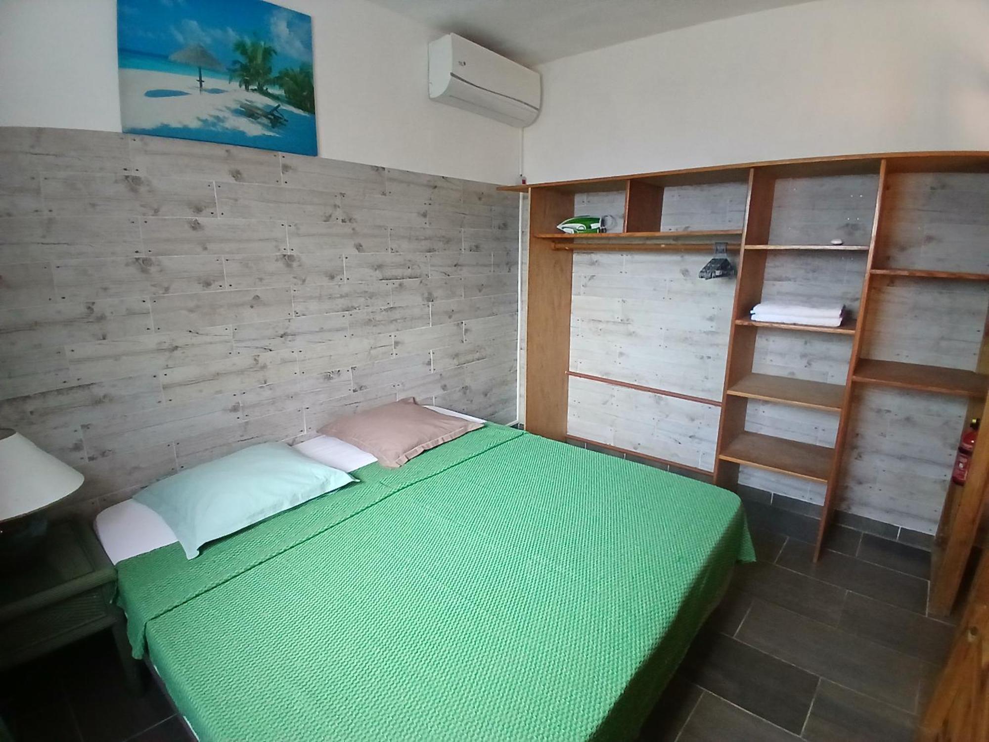 Urban-Oasis Apartment Sainte-Anne  Luaran gambar