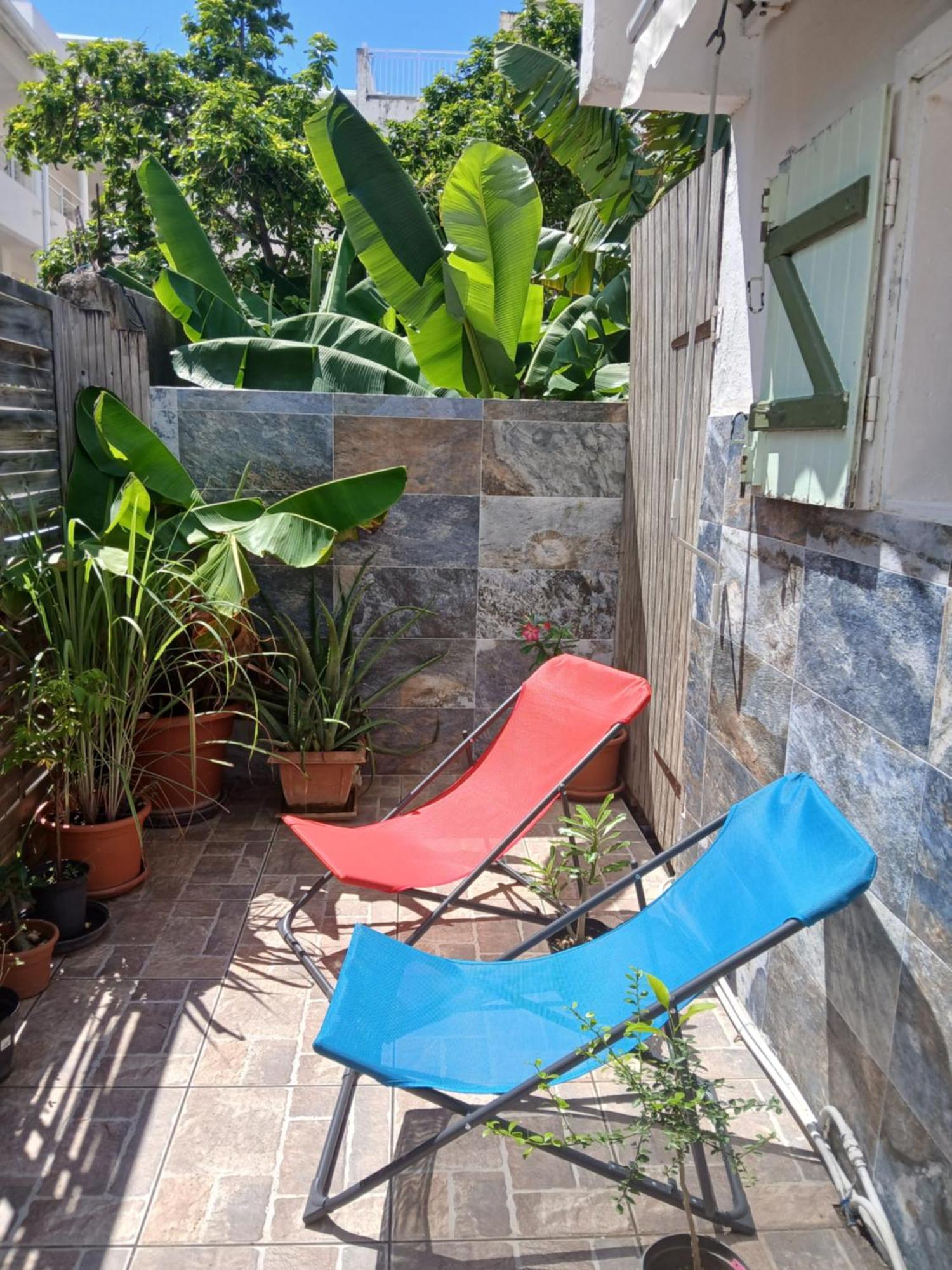 Urban-Oasis Apartment Sainte-Anne  Luaran gambar