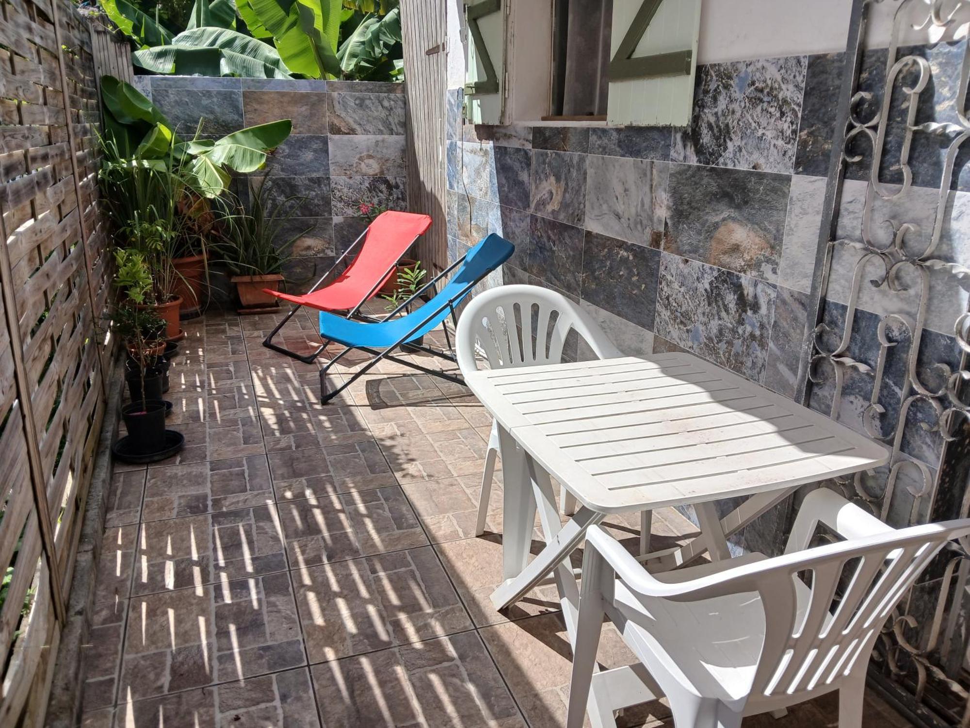 Urban-Oasis Apartment Sainte-Anne  Luaran gambar